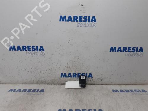 Used Electronic sensor PEUGEOT 3008 I MPV (0U_) 1.6 VTi (120 hp) 31458938