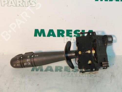 steering-column-stalk-renault-laguna-ii-bg01_-2001-2002-2003-2004-2005-2006-2007-31490460 main image