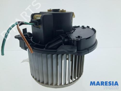 Used Heater blower motor LANCIA DELTA III (844_) 1.4 (844.AXA1A) (120 hp) 32746214