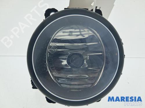 Used Right front fog light Right front fog light 38090633 38090633