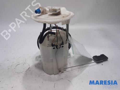 Used Fuel pump RENAULT SCÉNIC III (JZ0/1_) 2.0 16V (JZ0G, JZ0P, JZ1E, JZ1P) (140 hp) 31432939