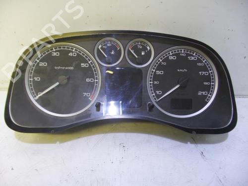 Used Instrument cluster PEUGEOT 307 Break (3E) 1.6 16V (109 hp) 31460507