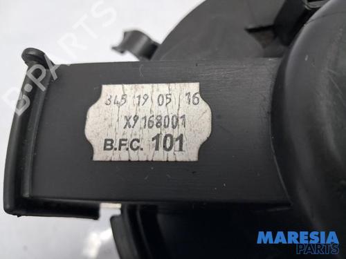 Heater blower motor PEUGEOT 307 CC (3B) 2.0 16V | BP31415389M62