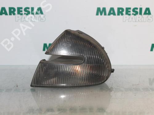 Used Right front indicator ALFA ROMEO 147 (937_) 1.9 JTD 16V (937.AXG1B, 937.BXG1B) (140 hp) 31475073