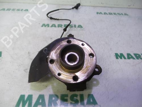 Used Right front steering knuckle RENAULT TWINGO II (CN0_) 1.5 dCi 90 (86 hp) 31444346