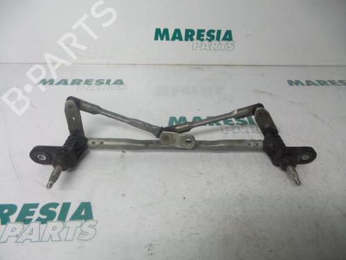 front-wipers-mechanism-fiat-500-312_-2007-31483722 main image