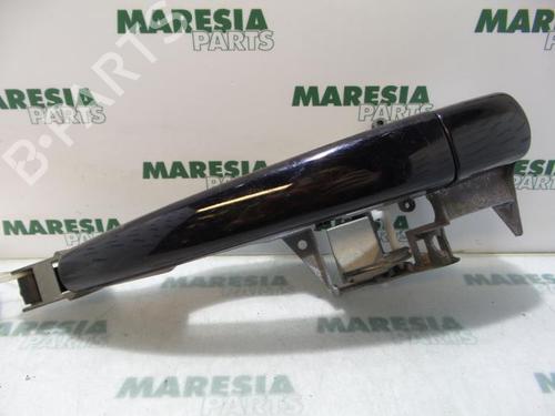 Used Front right exterior door handle PEUGEOT 3008 I MPV (0U_) 1.6 VTi (120 hp) 31508643