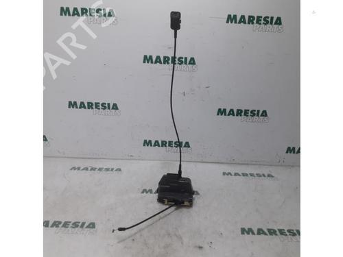 electronic-module-renault-megane-ii-estate-km01_-2003-2004-2005-2006-2007-2008-2009-2010-2011-2012-31424617 main image