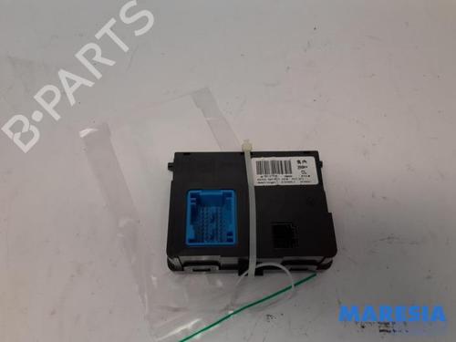 Used Electronic module PEUGEOT 308 SW II (LC_, LJ_, LR_, LX_, L4_) 1.6 BlueHDi 120 (120 hp) 31514931