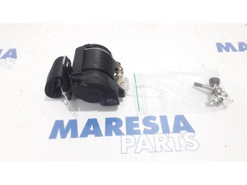 Used Rear left seatbelt FIAT PANDA (169_) 1.2 (169.AXB11, 169.AXB1A) (60 hp) 31511056