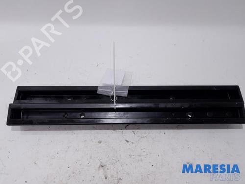 Outra RENAULT ESPACE IV (JK0/1_) 2.0 (JK0A, JK1D, JK0N) (170 hp) 31396455