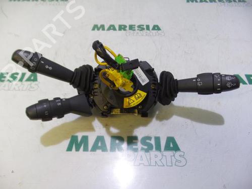 Used Switch FIAT STILO Multi Wagon (192_) 1.6 16V (103 hp) 31456261