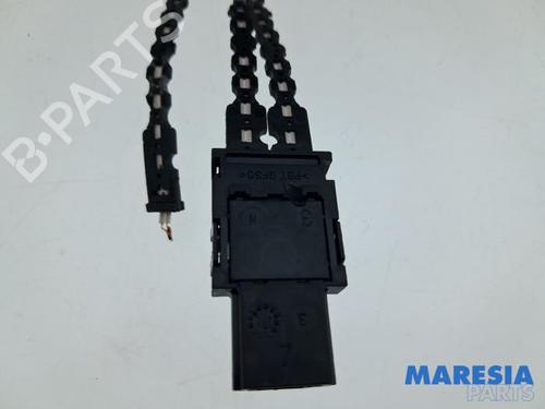 Switch RENAULT CLIO IV (BH_) 1.6 RS Trophy (BHJ4, BHJ6) | BP38937465I30 - Image 7