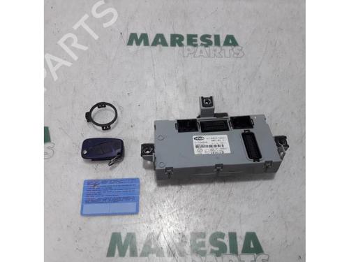 Used Control unit FIAT STILO (192_) 1.6 16V (192_XB1A) (103 hp) 31508777