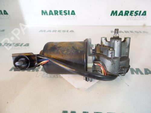 front-wiper-motor-renault-twingo-i-c06_-1993-1994-1995-1996-1997-1998-1999-2000-2001-2002-2003-2004-2005-2006-2007-2008-2009-2010-2011-2012-31425651 main image