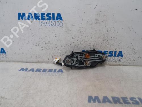 Used Lamp holder CITROËN BERLINGO Box Body/MPV (K9) 1.6 BlueHDi 100 (99 hp) 31401889