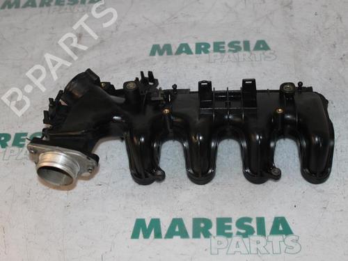 Used Injection rail PEUGEOT 307 Break (3E) 1.6 HDi (90 hp) 31413455