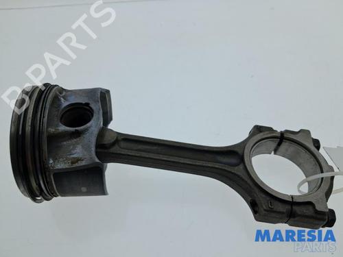Used Other Other RENAULT CLIO IV (BH_) 0.9 TCe 90 (BHNF, BHMA, BHMH, BHJK, BHJR) (90 hp) 34571428 34571428