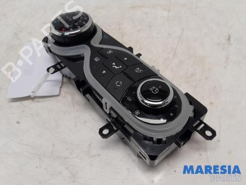 Climate control RENAULT ZOE Hatchback Van (BFM_) Electric (BFME) | BP31441061I5