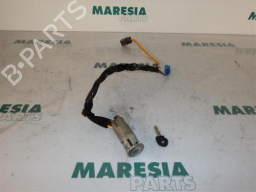 ignition-barrel-citroen-xsara-break-n2-1997-1998-1999-2000-2001-2002-2003-2004-2005-2006-2007-2008-2009-2010-31419850 main image