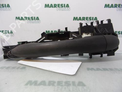 rear-left-exterior-door-handle-renault-megane-ii-estate-km01_-2003-2004-2005-2006-2007-2008-2009-2010-2011-2012-31514293 main image