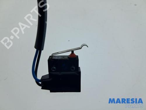 Electronic sensor PEUGEOT 308 CC (4B_) 1.6 16V | BP38090598M84 - Image 3