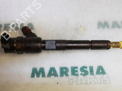 Used Injector FIAT FIORINO Box Body/MPV (225_) 1.3 D Multijet (225BXD1A, 225BXB1A, 225BXB11) (75 hp) 31508472