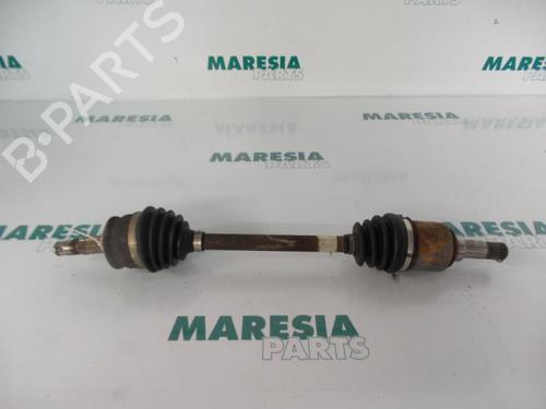 Used Left front driveshaft FIAT PANDA (169_) 1.1 (169.AXA1A) (54 hp) 31383323