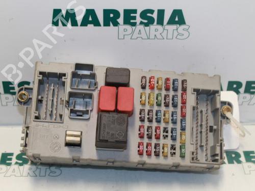 fuse-box-fiat-punto-188_-1999-2000-2001-2002-2003-2004-2005-2006-2007-2008-2009-2010-2011-2012-31475774 main image