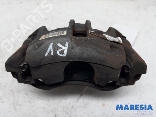 Used Right front brake caliper PEUGEOT 208 I (CA_, CC_) 1.2 VTI 82 (82 hp) 31518915