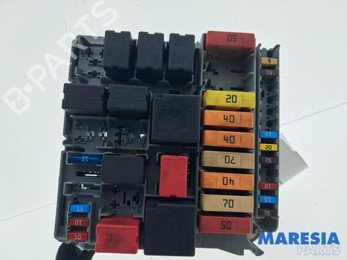 Used Fuse box Fuse box LANCIA DELTA III (844_) 1.4 (844.AXA1A) (120 hp) 32746206 32746206
