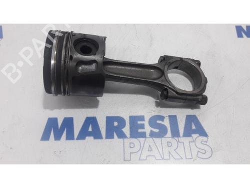 Outra Outra PEUGEOT EXPERT Van (VF3A_, VF3U_, VF3X_) 2.0 HDi 120 (120 hp) 31484849 31484849
