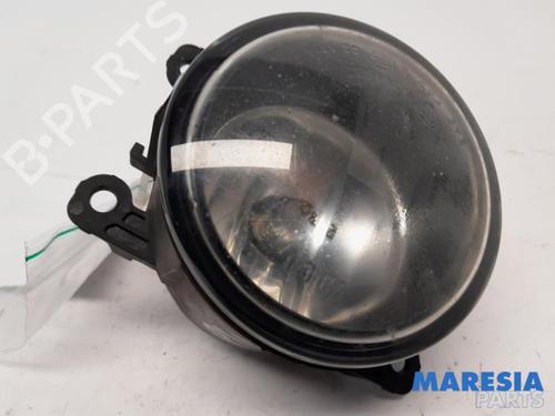 Used Right front fog light RENAULT GRAND SCÉNIC III (JZ0/1_) 2.0 16V (JZ0G) (140 hp) 31460149