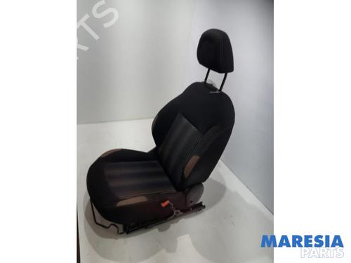 Right front seat PEUGEOT 208 I (CA_, CC_) 1.2 VTI 82 | BP31465523C16