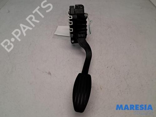 Pedal FIAT PANDA (312_, 319_) 0.9 (312PXP1A) (60 hp) 31399529