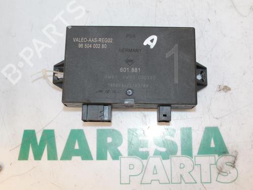 Used Electronic module PEUGEOT 807 (EB_) 2.2 HDi (128 hp) 31406407