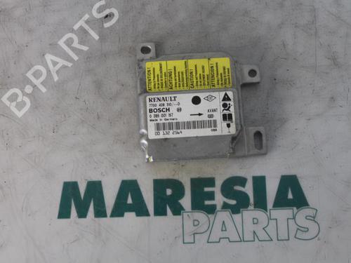 Used ECU airbags RENAULT CLIO II (BB_, CB_) 1.2 (BB0A, BB0F, BB10, BB1K, BB28, BB2D, BB2H, CB0A,... (58 hp) 31524215