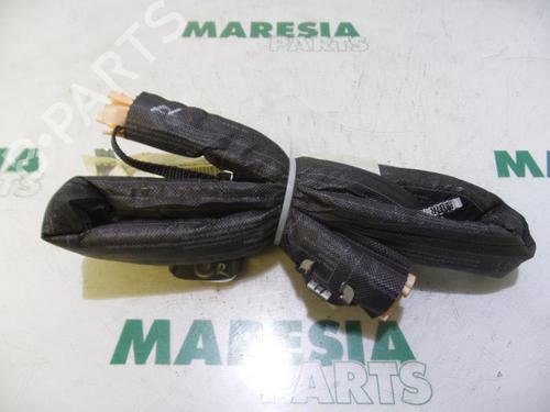 right-curtain-airbag-peugeot-5008-0u_-0e_-2009-2010-2011-2012-2013-2014-2015-2016-2017-31412373 main image