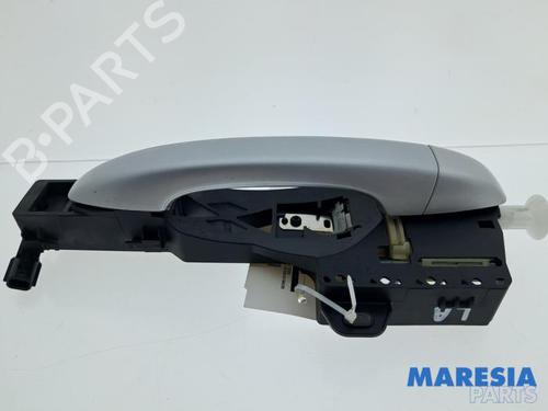 Poignée extérieure arrière gauche Poignée extérieure arrière gauche RENAULT MEGANE IV Hatchback (B9A/M/N_) 1.6 TCe 205 (B9MV) (205 hp) 36420615 36420615