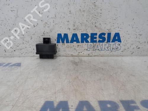 electronic-sensor-peugeot-partner-box-bodympv-2008-31387912 main image