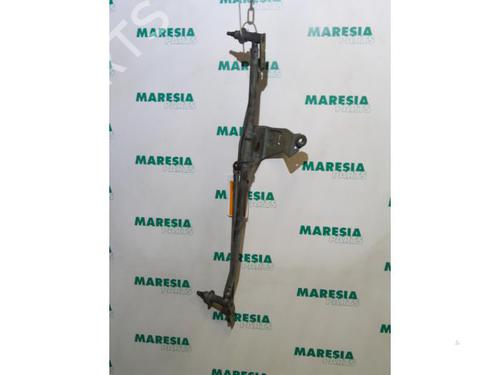 Used Front wipers mechanism RENAULT MASTER II Van (FD) 2.5 D (FD0A, FD0E, FD2E, FD3E) (80 hp) 31512996