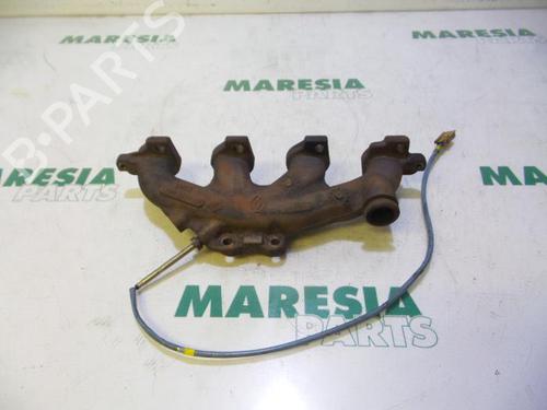 Used Exhaust manifold RENAULT MEGANE III Grandtour (KZ0/1) 1.5 dCi (KZ09, KZ0D, KZ1G, KZ29, KZ14, KZ1W, KZ10, KZ1F,... (110 hp) 31511055