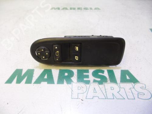 Used Switch CITROËN C3 II (SC_) 1.6 HDi (92 hp) 31441513