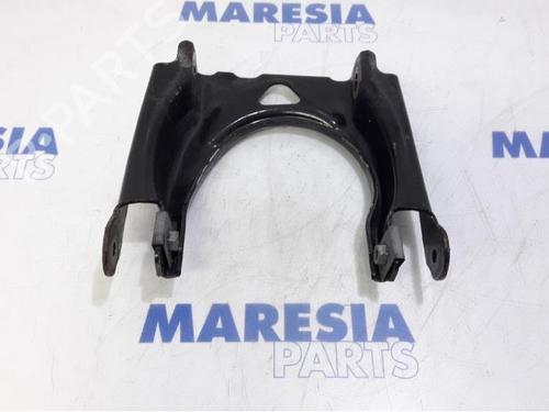 Used Left front suspension arm CITROËN C5 III Break (RW_) 1.6 HDi 110 (112 hp) 31399292