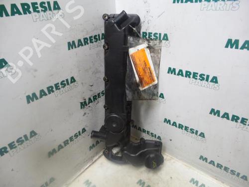 Used Valve cover CITROËN C8 (EA_, EB_) 2.0 HDi (107 hp) 31514991