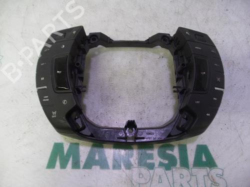 Used Switch CITROËN C5 III (RD_) 3.0 HDi 240 (RDX8CA) (241 hp) 31423910