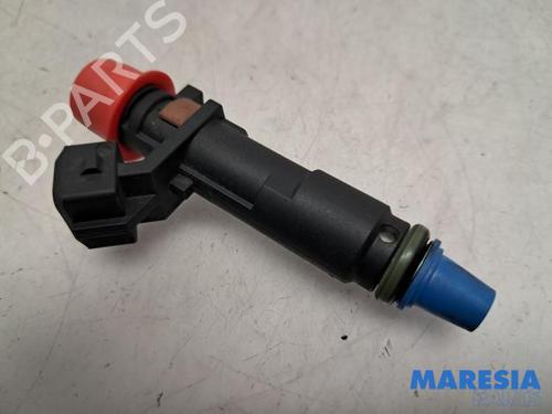 Used Injector Injector RENAULT TWINGO II (CN0_) 1.2 (CN0D) (58 hp) 31383725 31383725