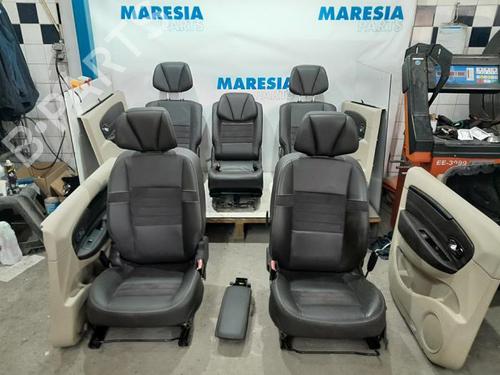 Used Seats set Seats set RENAULT SCÉNIC III (JZ0/1_) 1.2 TCe (JZ16) (132 hp) 31470706 31470706