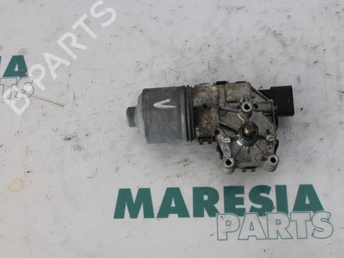 Used Front wiper motor ALFA ROMEO 147 (937_) 1.6 16V T.SPARK ECO (937.AXA1A, 937.BXA1A) (105 hp) 31520934