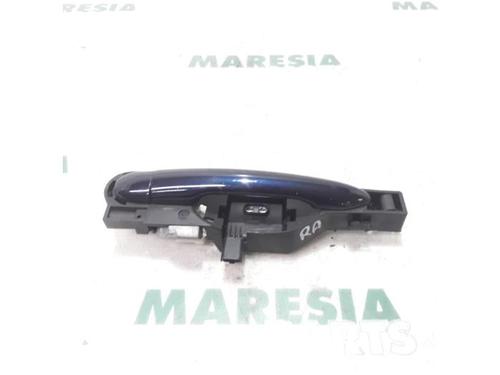 Used Rear right exterior door handle RENAULT LAGUNA III (BT0/1) 2.0 16V (BT05, BT0F, BT0W) (140 hp) 31524071